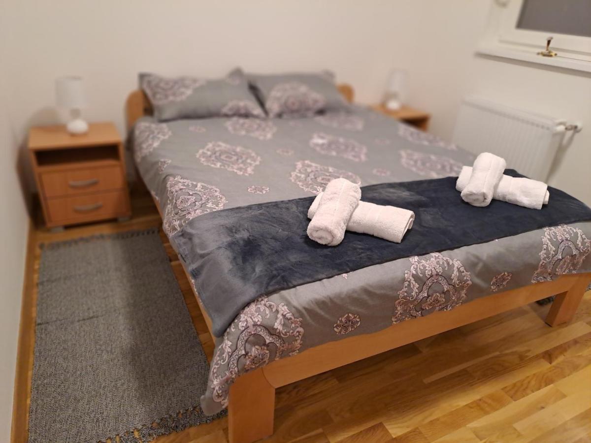 Das Apartman Subotica Bagian luar foto