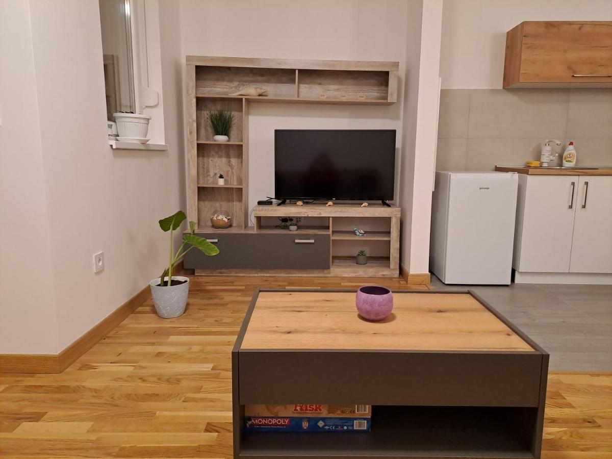 Das Apartman Subotica Bagian luar foto
